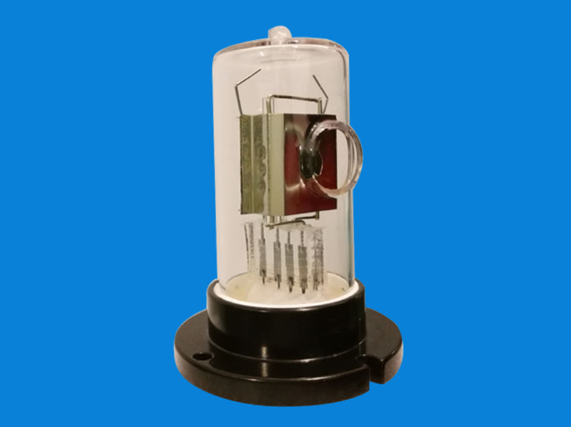 介紹球形氘燈的特點(diǎn)